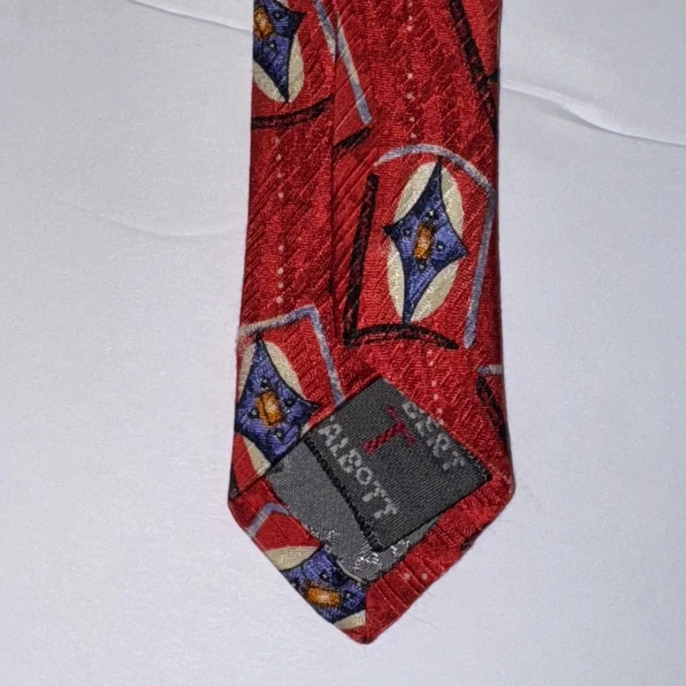 Robert Talbott Best Of Class Tie Red Geometric Abstract 100% Silk Made in USA